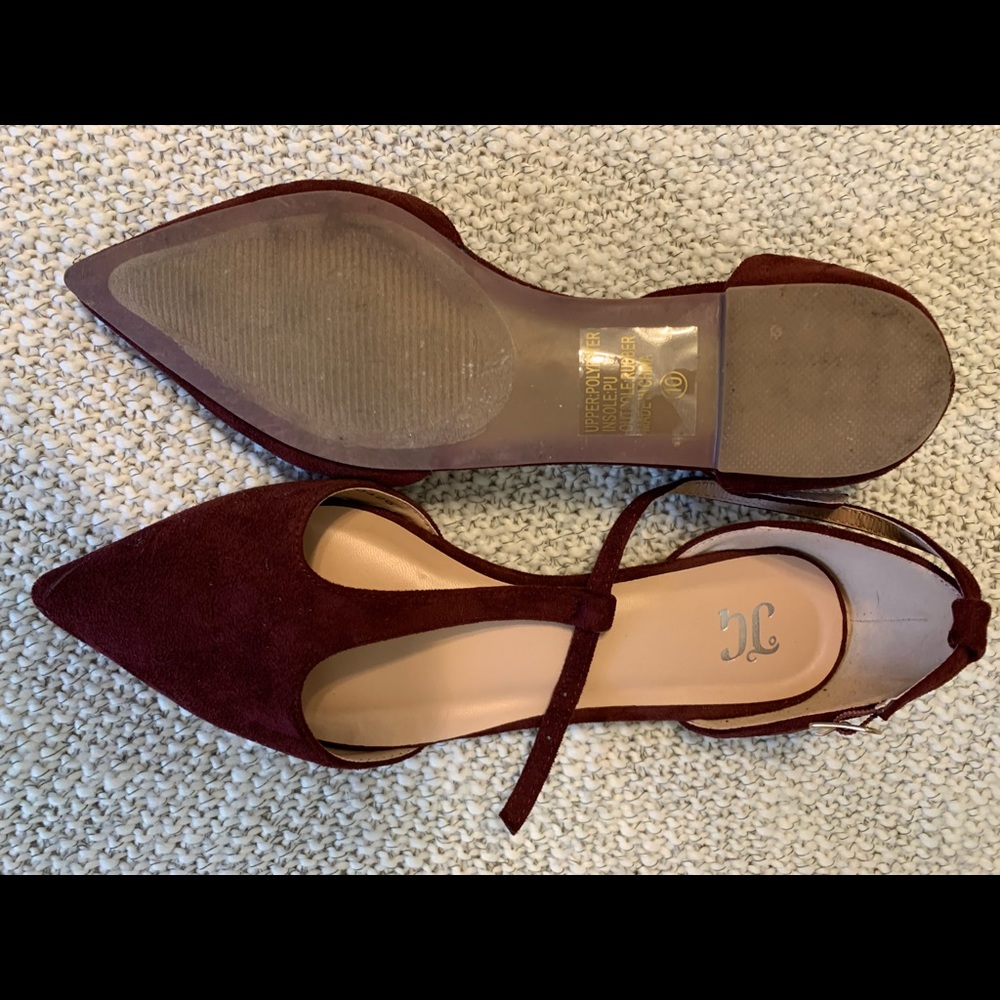 Journee Collection maroon, t-strap flats
